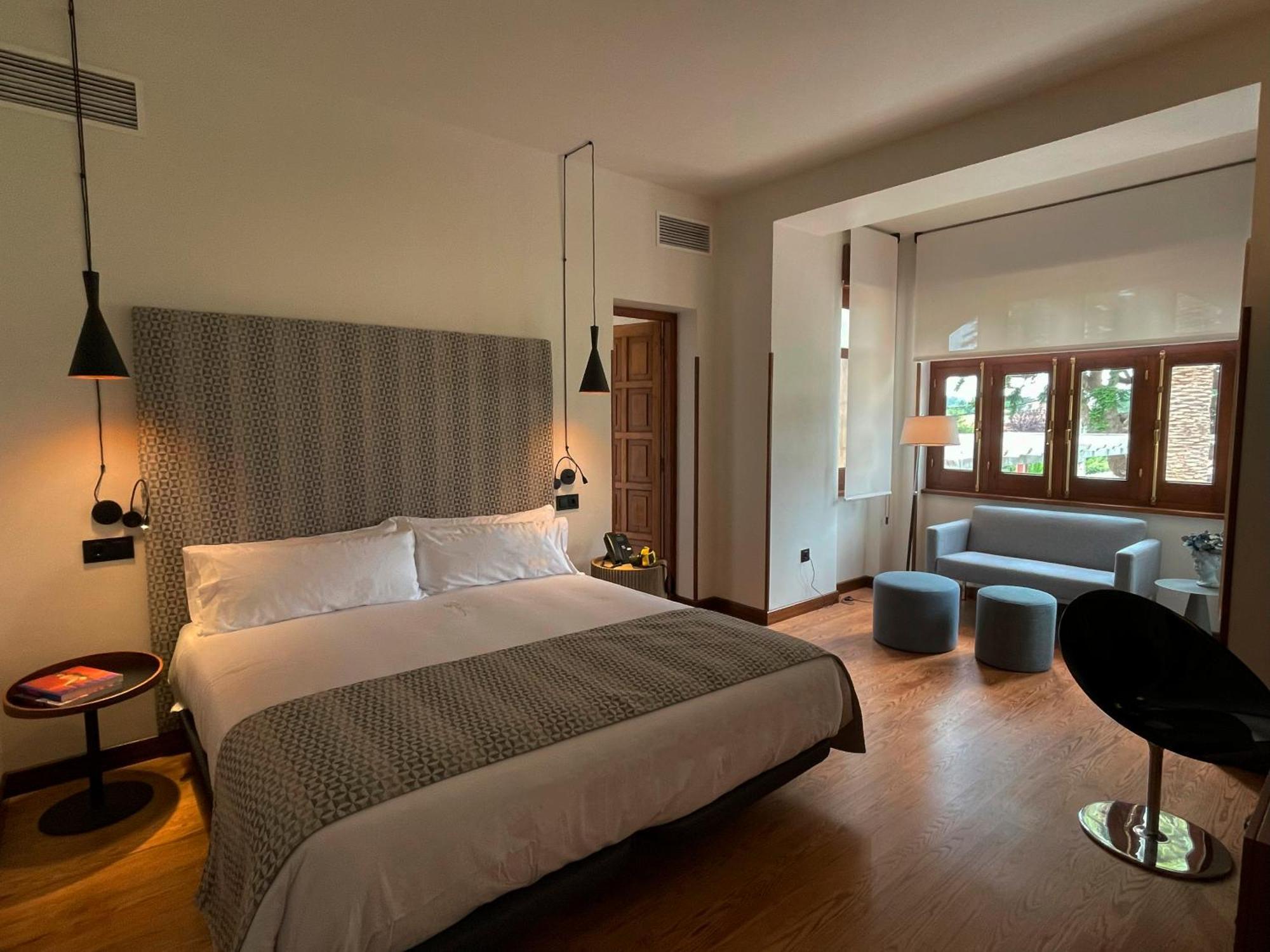 Hotel El Rosal De クディレロ エクステリア 写真