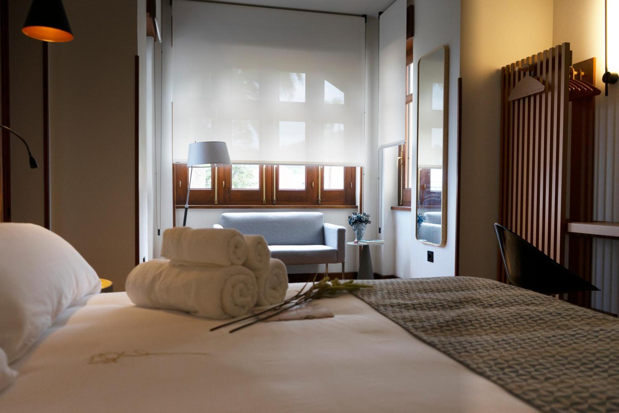 Hotel El Rosal De クディレロ エクステリア 写真
