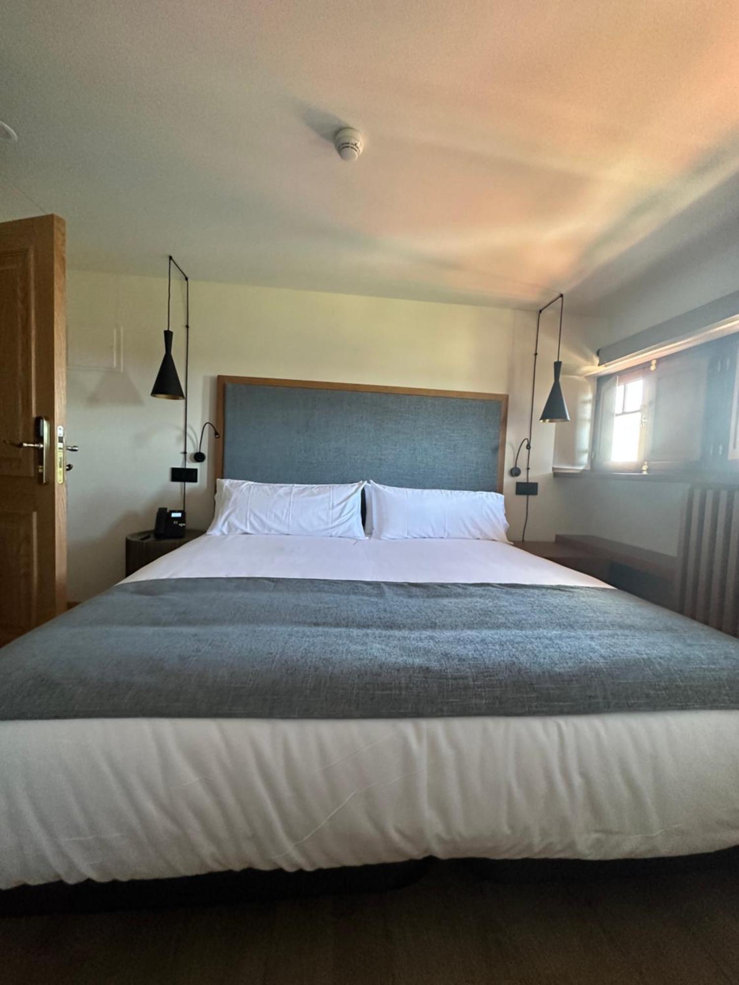 Hotel El Rosal De クディレロ エクステリア 写真