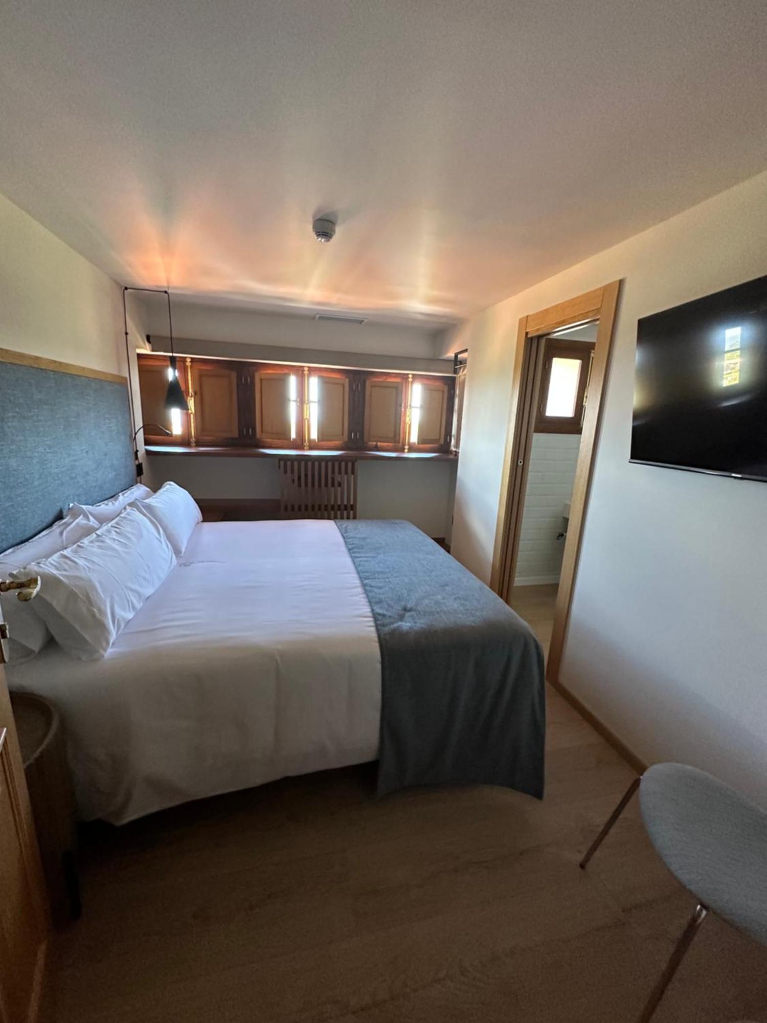 Hotel El Rosal De クディレロ エクステリア 写真